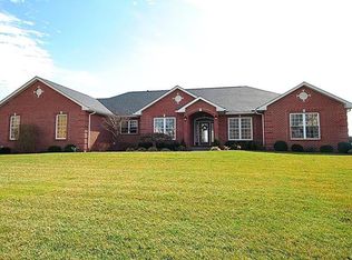 8418 Braeswood Estates Dr, O Fallon, IL 62269