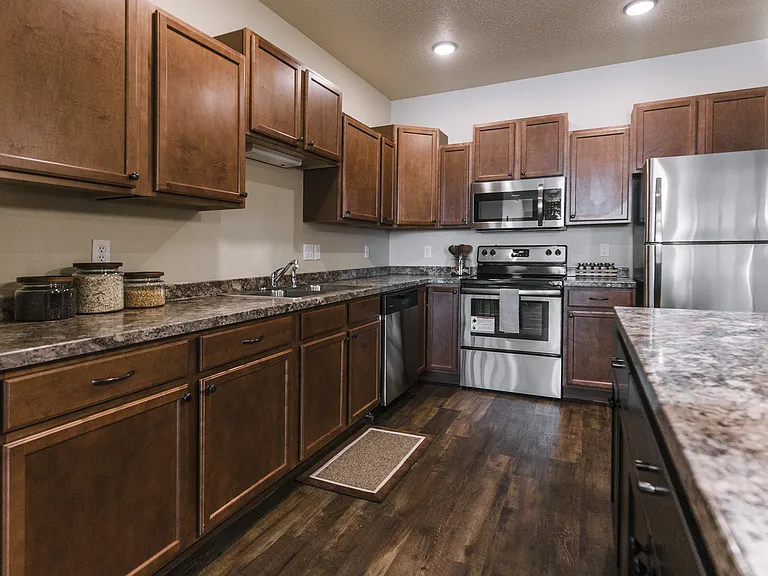 Lakewood Crossing Apartments — Photo 52