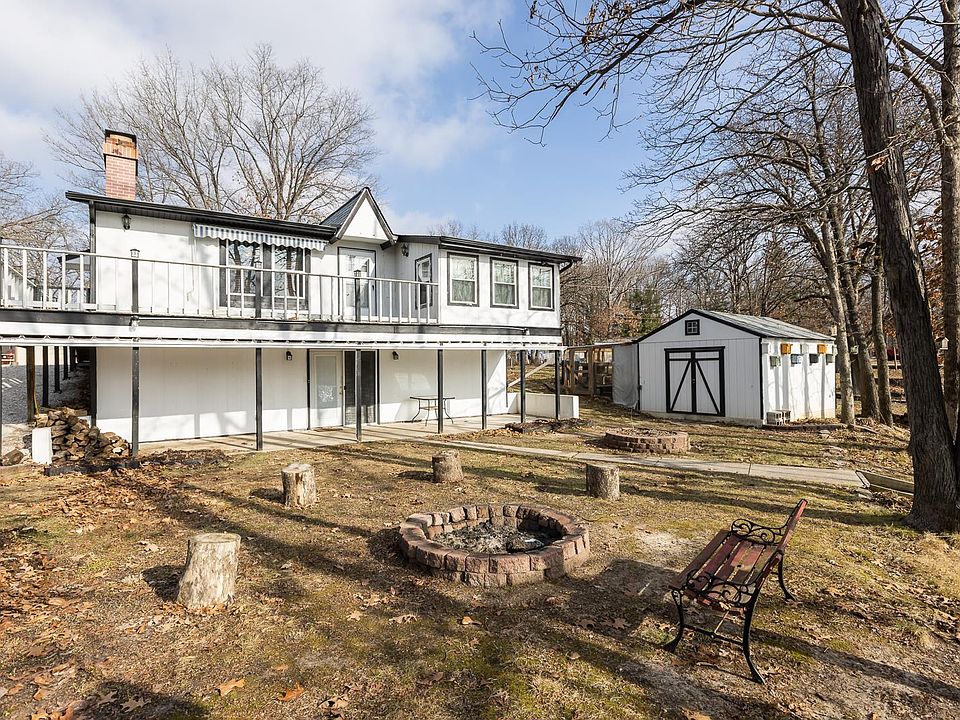 1st image of 21409 W Lake Dr