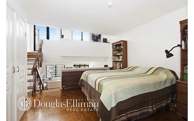 Sold by Douglas Elliman | media 18