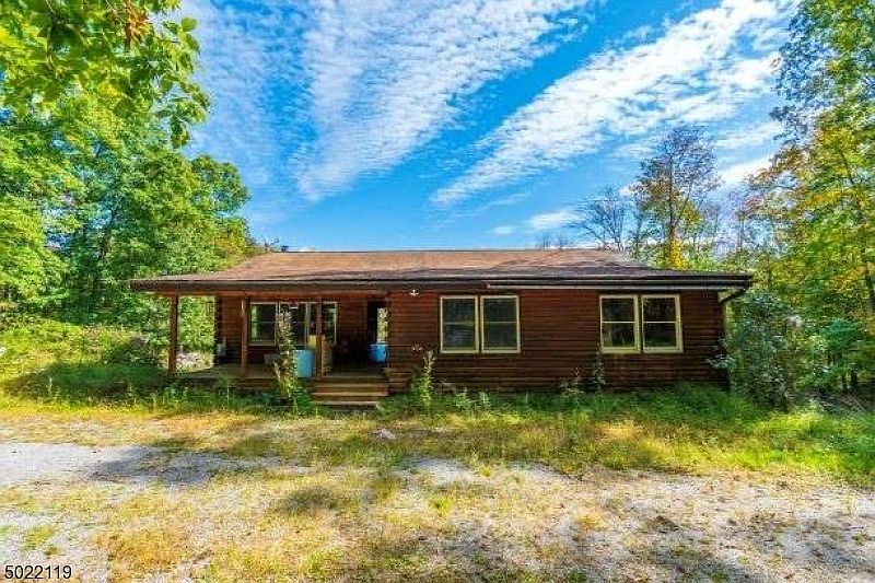 2nd image of 132 Mattison Rd