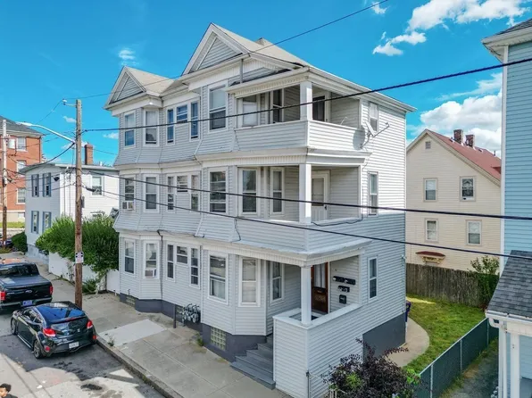 10 Choate St, Fall River, MA 02723