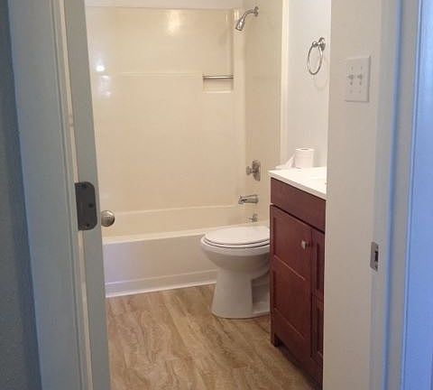 5th image of 1500 McDonald Ave APT 9
