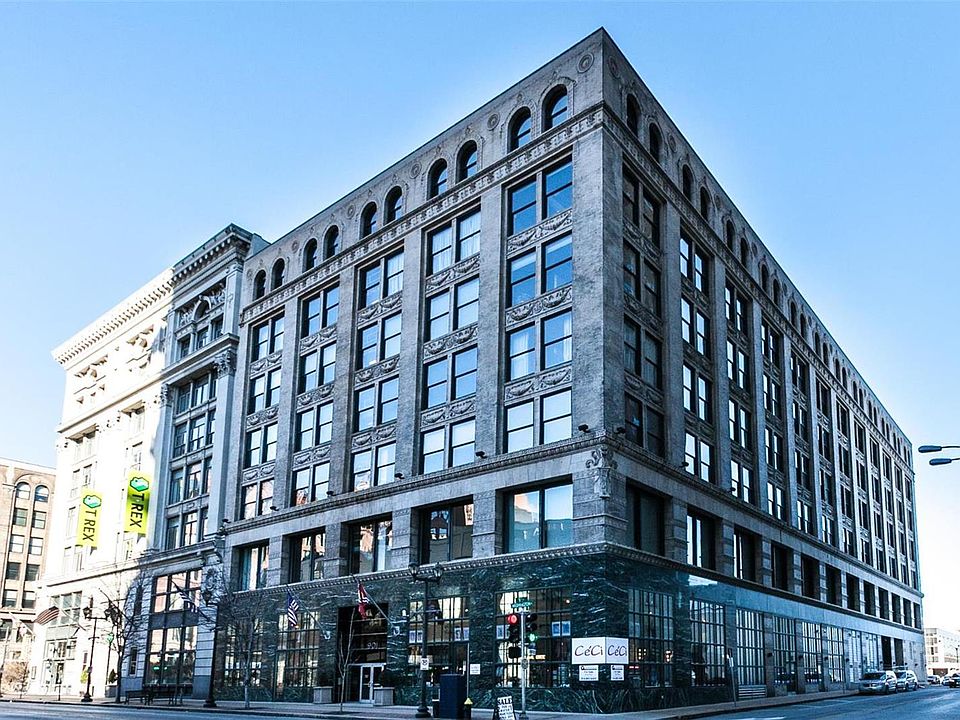 1st image of 901-907 Washington Ave #302