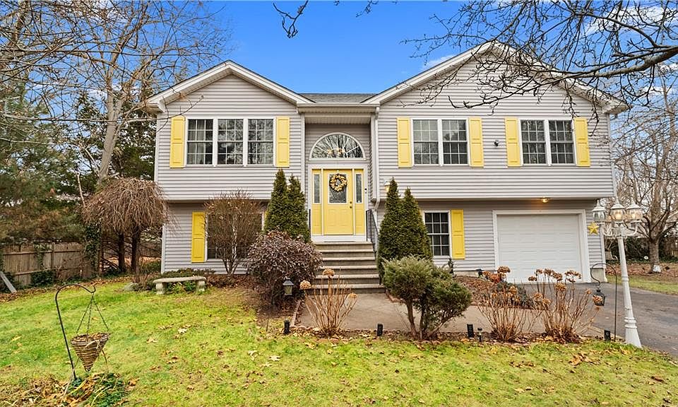 1st image of 9 Kenneth Ave