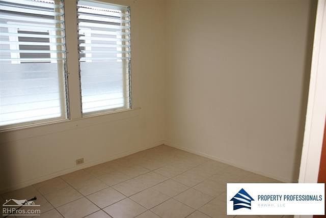 2nd image of 481 Kinoole St 1 Or #19