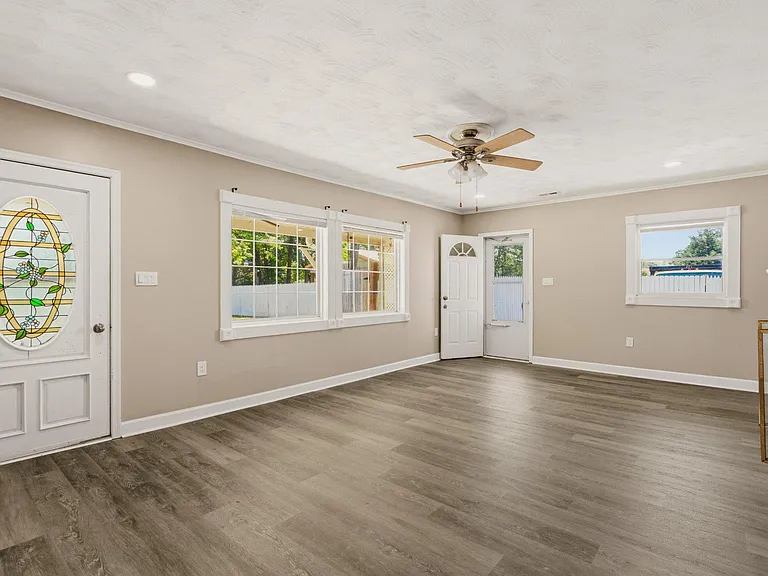 8304 Dangerfield Pl — Photo 12
