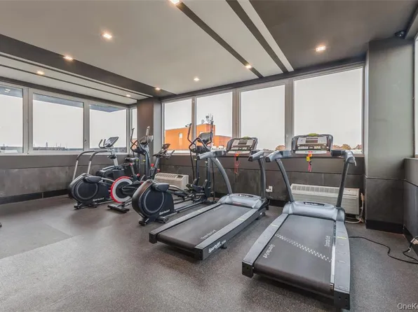 263 Hull Street image 14 of 26