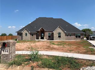 204 Orchid Ct NE, Piedmont, OK 73078