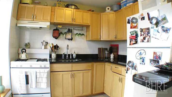 Rented by Brooklyn Heights Real Estate Inc | media 44