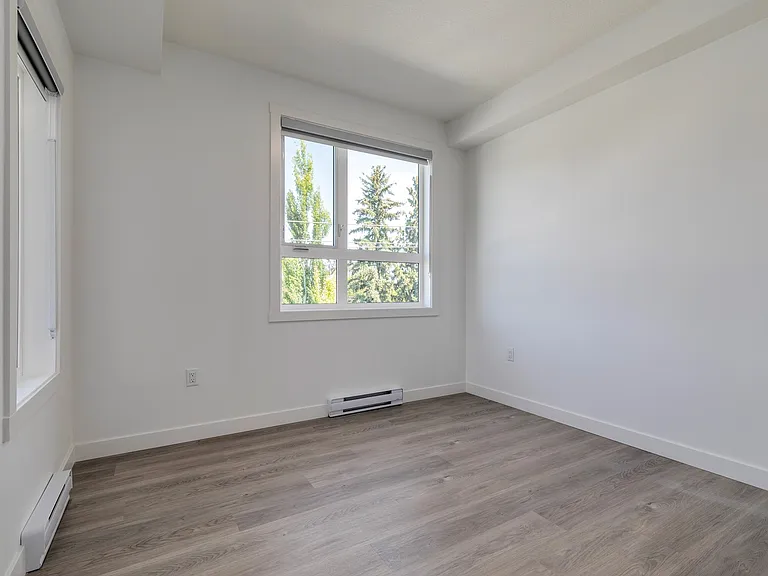 3350 19th St SW — Photo 50