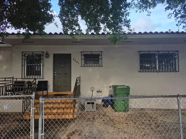 2951 W 9th Ave, Hialeah, FL 33012