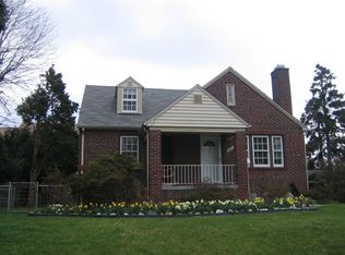 10011 Sutherland Rd, Silver Spring, MD 20901