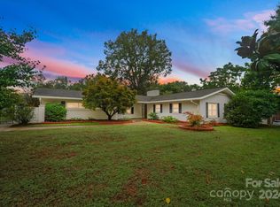 107 Ridge Ave, Clover, SC 29710