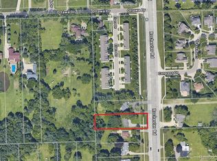 6129 Rochester Rd, Troy, MI 48085