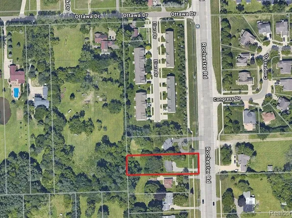 6129 Rochester Rd, Troy, MI 48085