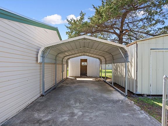 3rd image of 183 3rd St