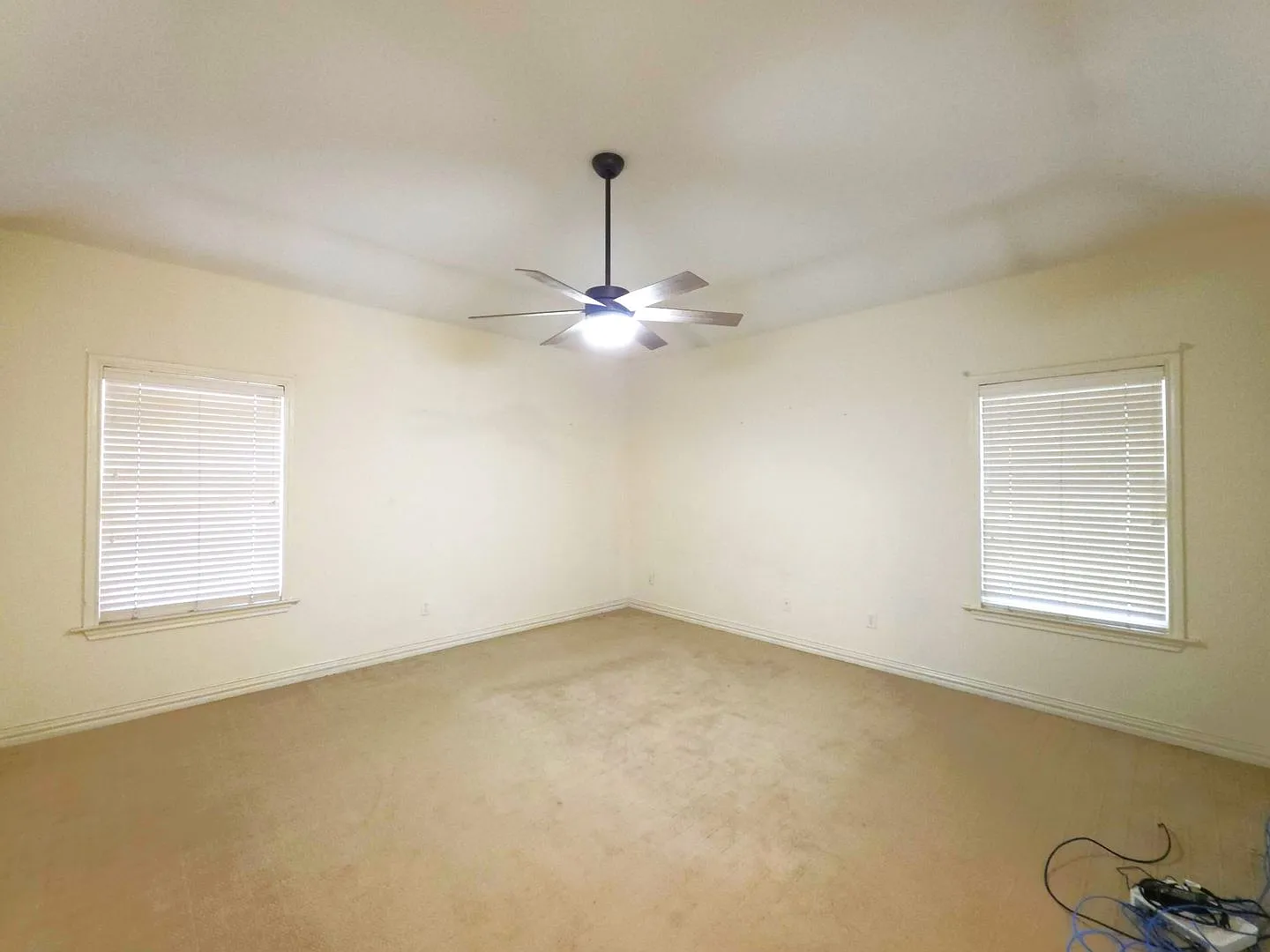Spacious Family Home For Lease 201 W. Oak Street, Eustace, Tx 75124 — Photo 4