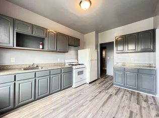 648 18th Ave #3A, Irvington, NJ 07111