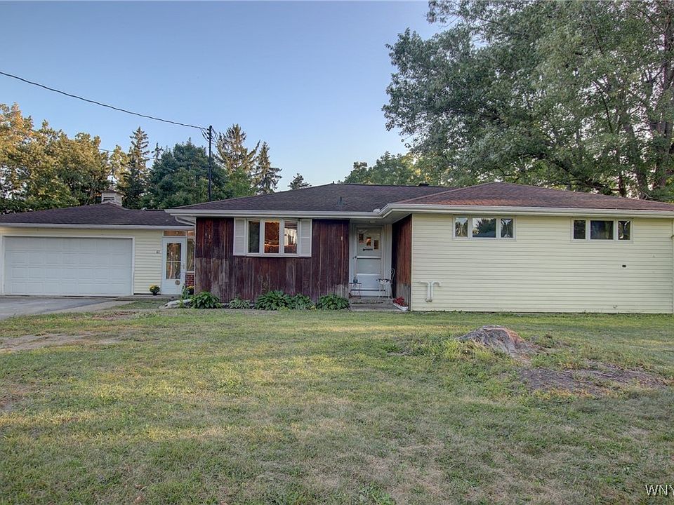 1st image of 61 Waltham Ave