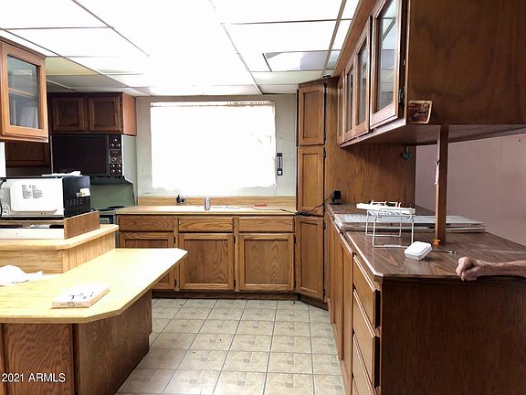 2nd image of 2202 W Palo Verde Dr