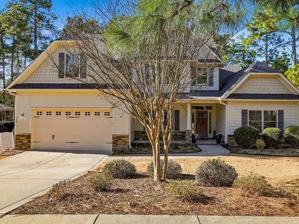 150 Wiregrass Lane, Southern Pines, NC 28387