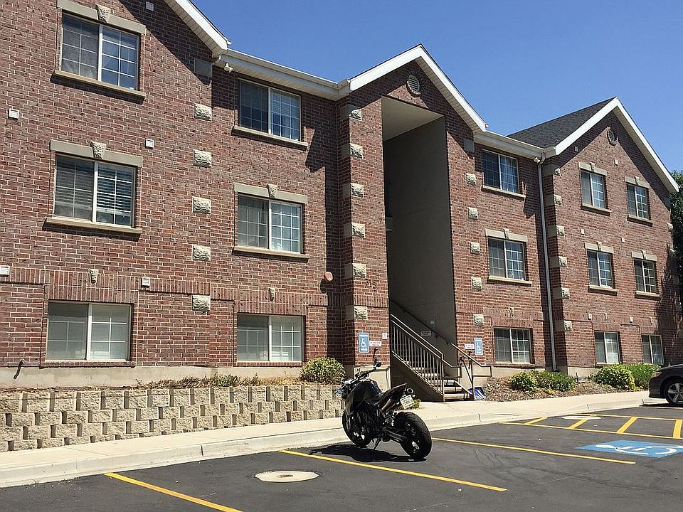 Exterior Parking Area