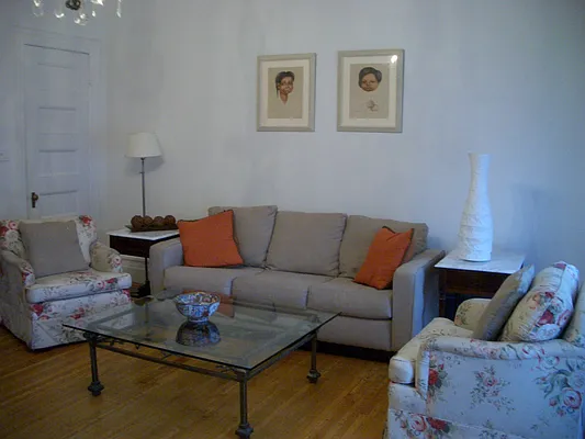 Rented by Maison International | media 27