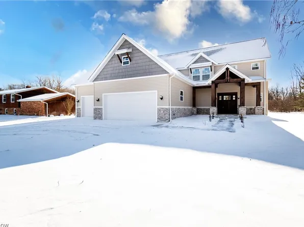 25371 Tryon Rd, Oakwood, OH 44146