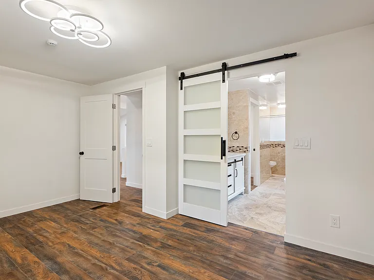 8801 NE 140th Pl — Photo 12