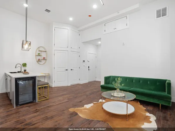 104 Glenwood Ave #104, Jersey City, NJ 07306