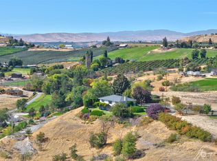 292 W Taylor Rd, Selah, WA 98942