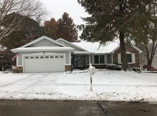 205 Timber Tree Ct, Ballwin, MO 63011