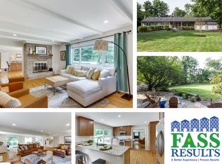 10807 Bryant Pl, Oakton, VA 22124