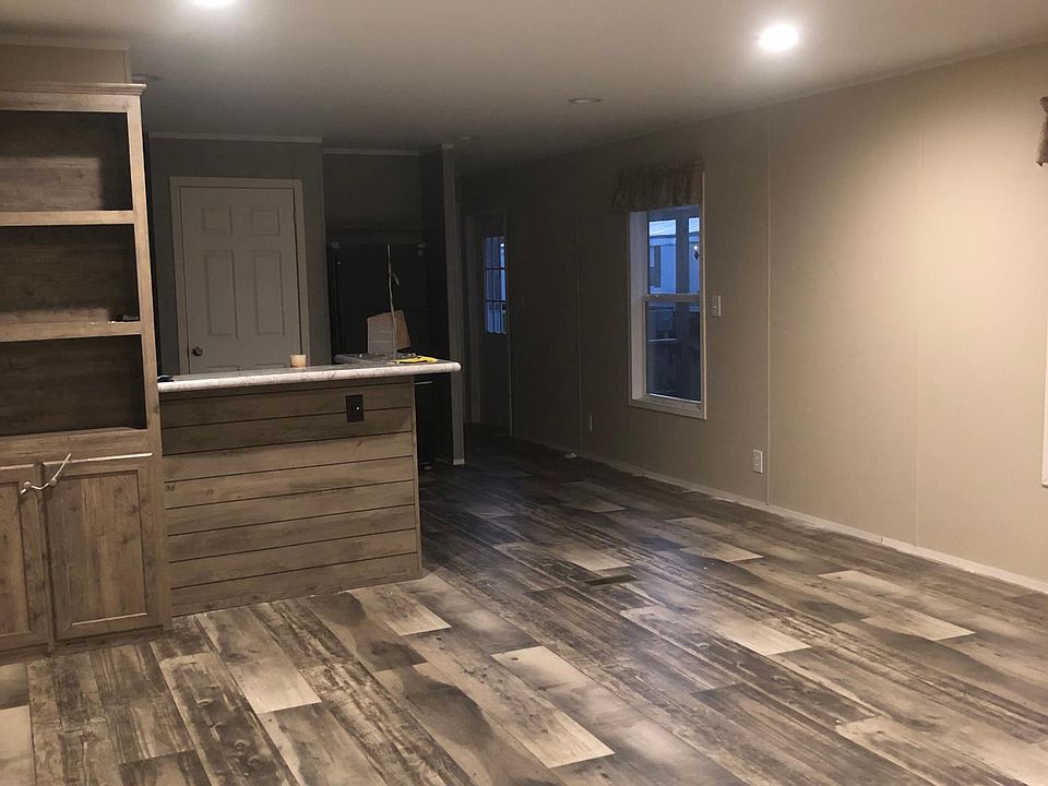1st image of 1111 W Sabine St Lot 19