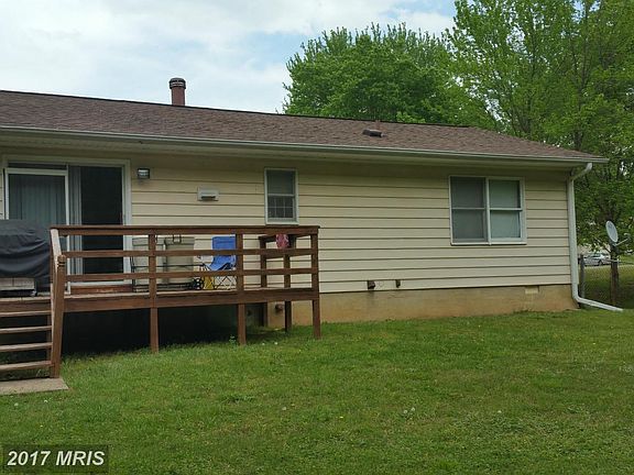 2nd image of 1419 Elizabeth Dr