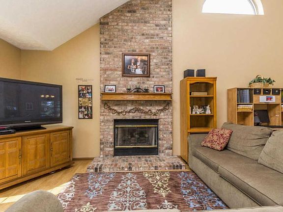 5th image of 2937 Mondavi Ct