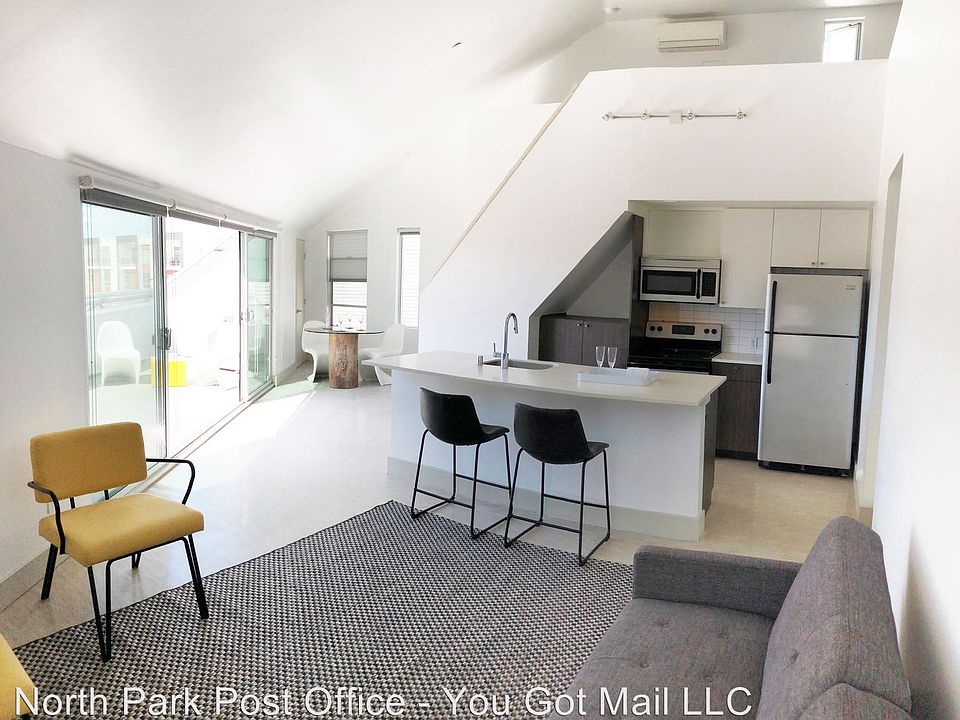 2nd image of 3077 N Park Way APT 304