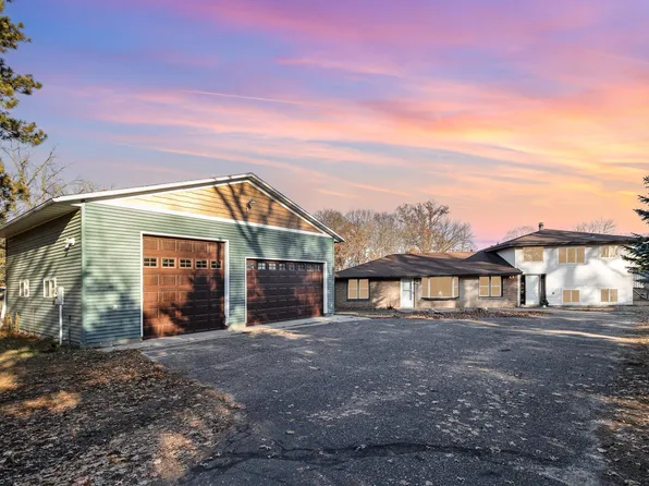 14355 Lake Dr NE, Columbus, MN 55025