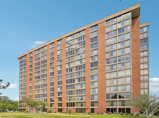 1900 E Girard Pl APT 901, Englewood, CO 80113
