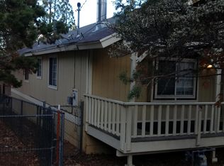 585 Leonard Ln, Sugarloaf, CA 92386