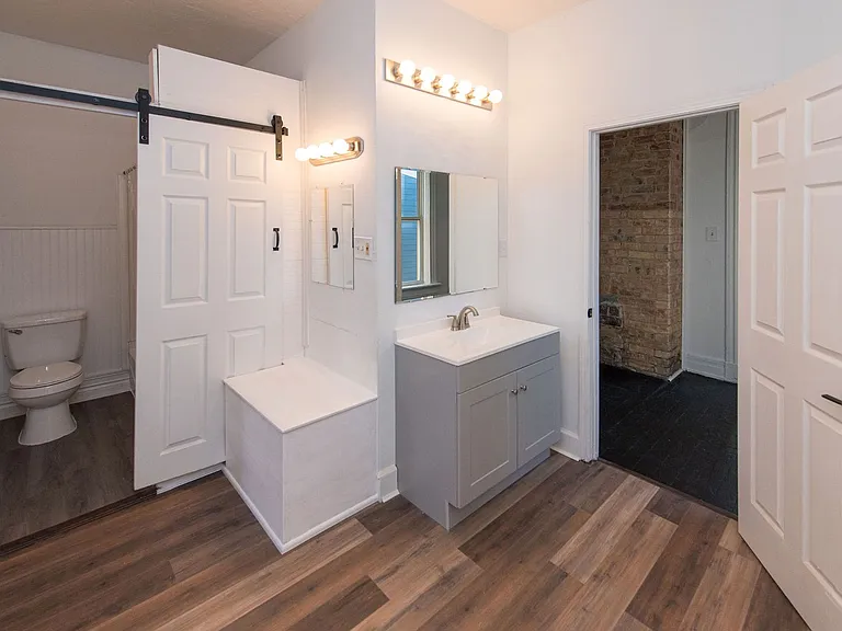 4160 Lakeman St — Photo 33