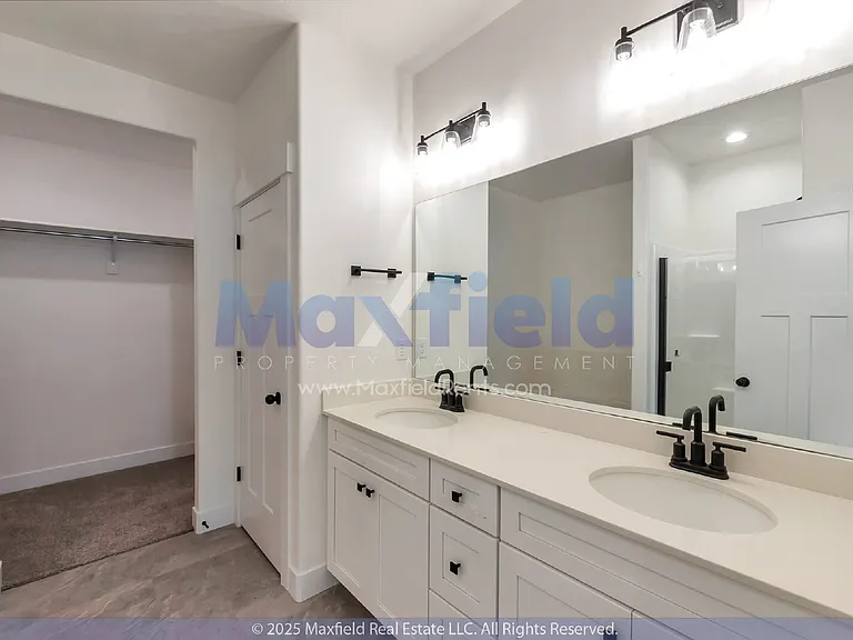 1451 N Sage Dr — Photo 6