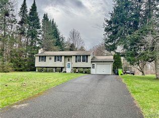 8077 Devaul Rd, Kirkville, NY 13082