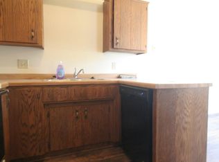 1920 20th Ave NW APT C, Rochester, MN 55901