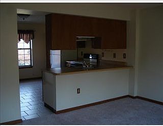 5th image of 705 Sunset Cir