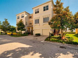 1146 Venetian Harbor Dr NE, Saint Petersburg, FL 33702