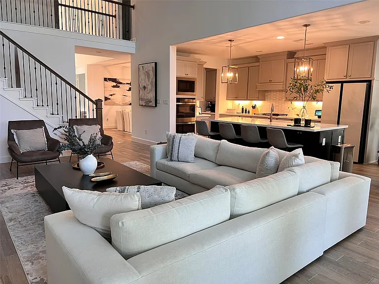 176 Sweeping Valley Dr — Photo 24