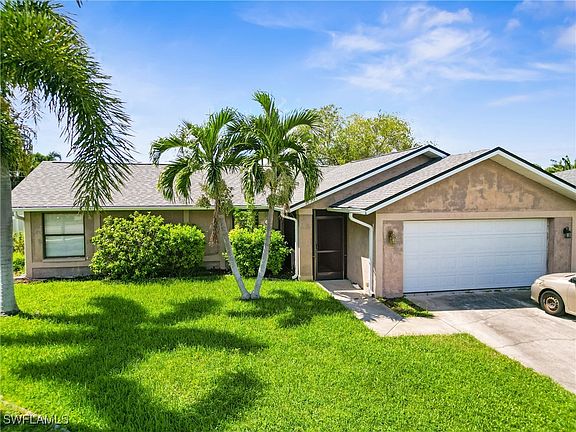 2nd image of 2126 Country Club Blvd