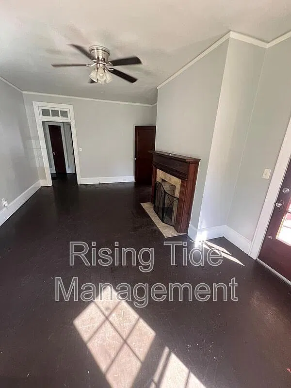 4 bed, 2.0 bath, 1550 sqft, $950 — Photo 3